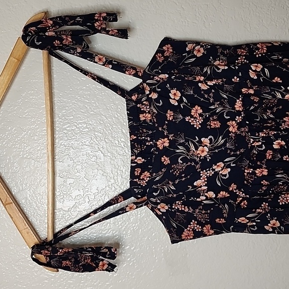 Old Navy Tie Shoulder Floral Split Front Midi Swing Dress - Picture 2 of 14